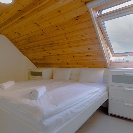 Galerius Pihenohaz By Bltn Siofok Apartment Luaran gambar