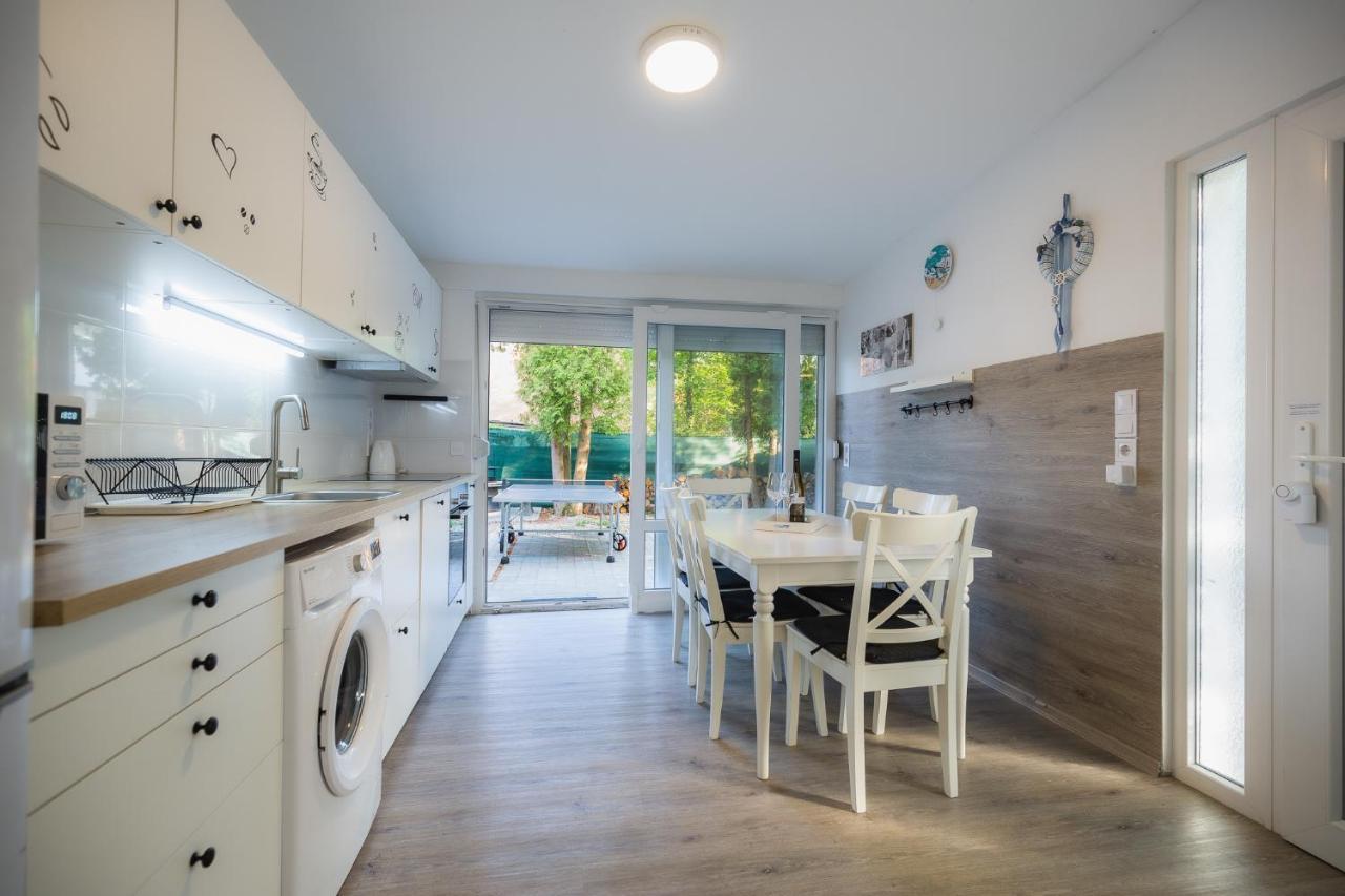 Galerius Pihenohaz By Bltn Siofok Apartment Luaran gambar