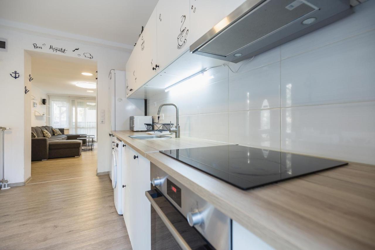 Galerius Pihenohaz By Bltn Siofok Apartment Luaran gambar