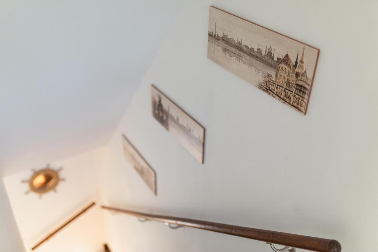 Galerius Pihenohaz By Bltn Siofok Apartment Luaran gambar